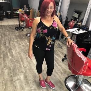 Meet your Posher, Isabel